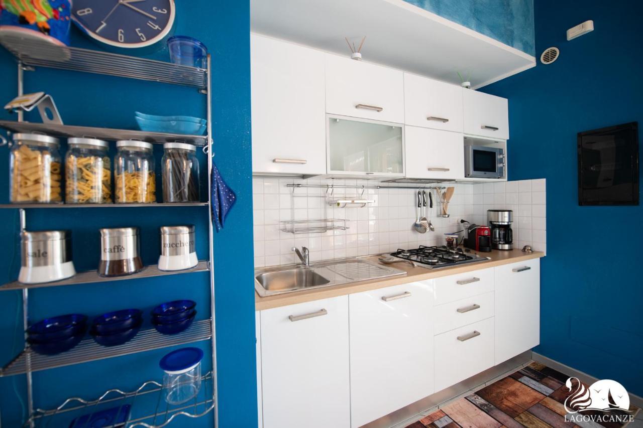 Appartamento Lago Blu มาแนร์บา เดล การ์ดา ภายนอก รูปภาพ