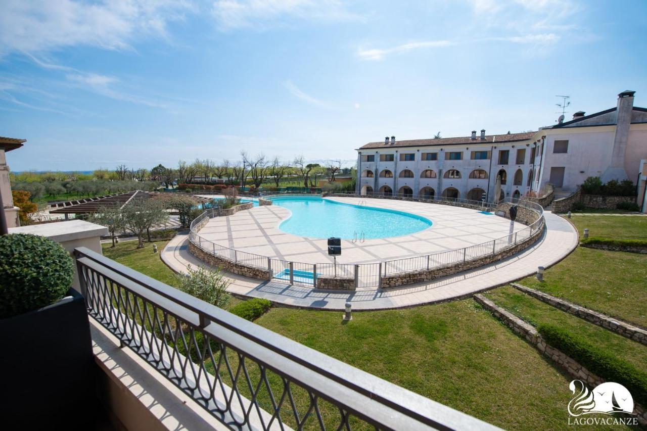 Appartamento Lago Blu มาแนร์บา เดล การ์ดา ภายนอก รูปภาพ